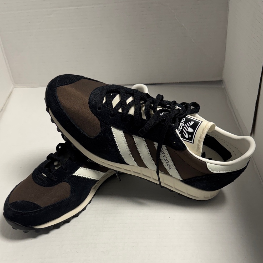 Adidas Men's Black and Brown Sneakers